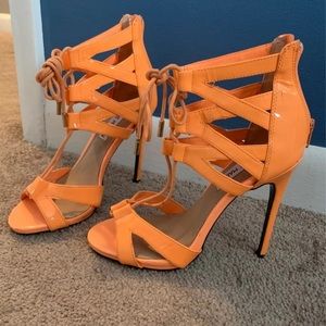 STEVE MADDEN Neon Orange Lace-Up Heels Size 5.5